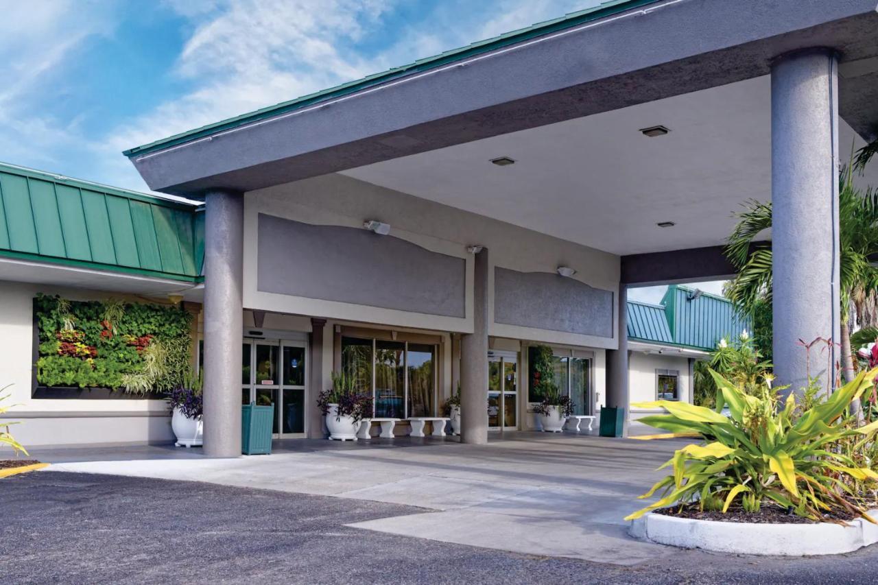 Aparthotel Getaway At The Marina South Bradenton Zewnętrze zdjęcie